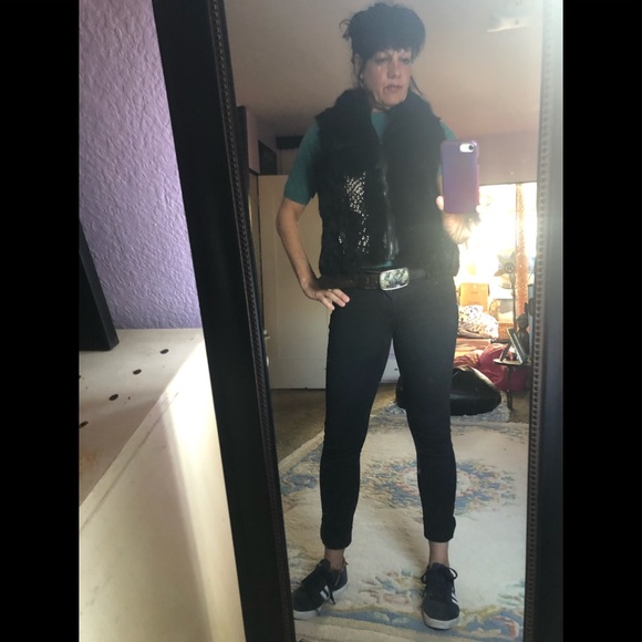 Black Rabbit Fur vest w/ studs - Picture 5 of 8